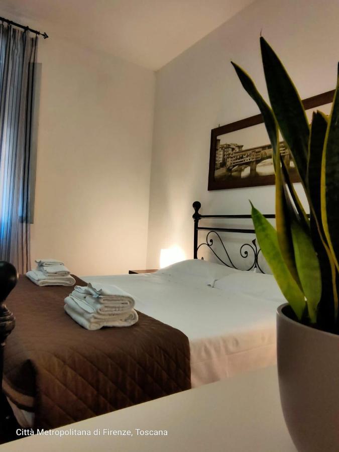 Nice & Roomy Behind The Uffizi Museum Appartamento